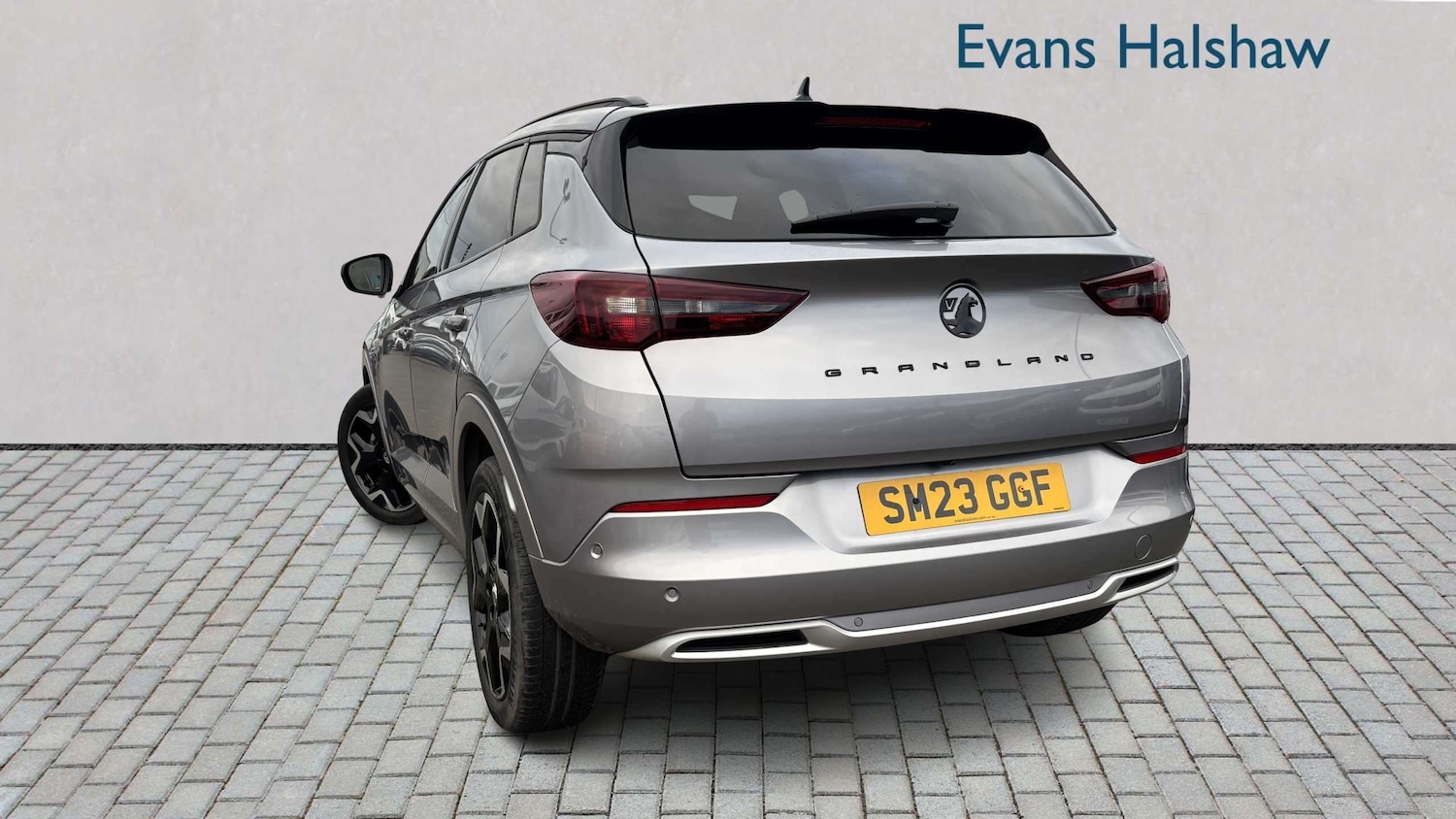 Used Vauxhall Grandland for sale - 77859742: Photo 2