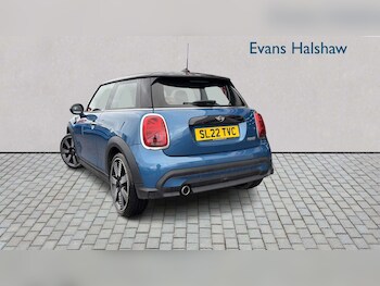 Used MINI Hatch 2022 for sale - 77861910: Photo