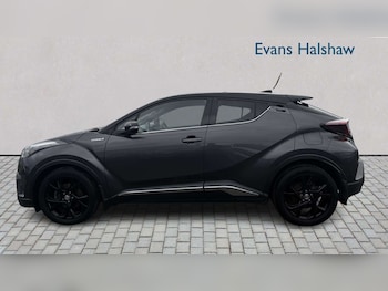 Used Toyota C-HR 2019 for sale - 78264908: Photo