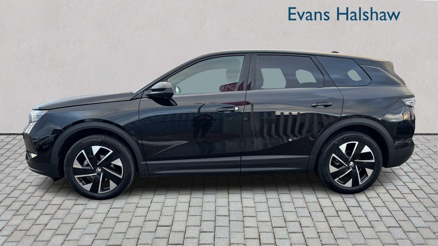 Used Vauxhall Grandland for sale - 77860311: Photo 3