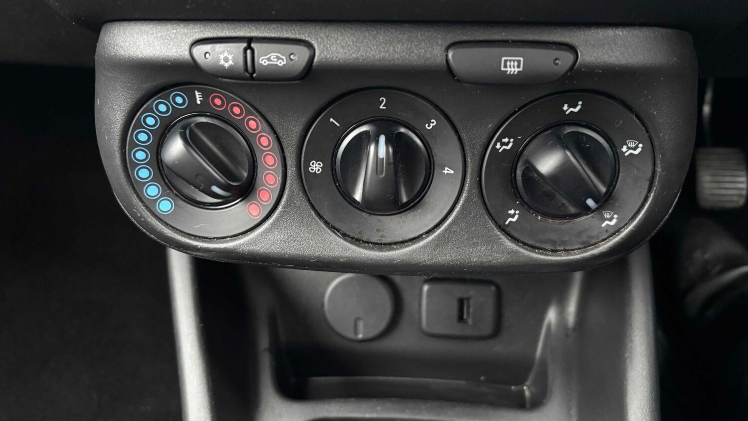 Used Vauxhall Corsa for sale - 77859966: Photo 21