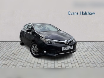 Used Toyota Auris 2016 for sale - 79002384: Photo