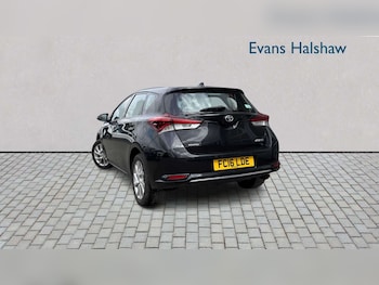Used Toyota Auris 2016 for sale - 79002384: Photo