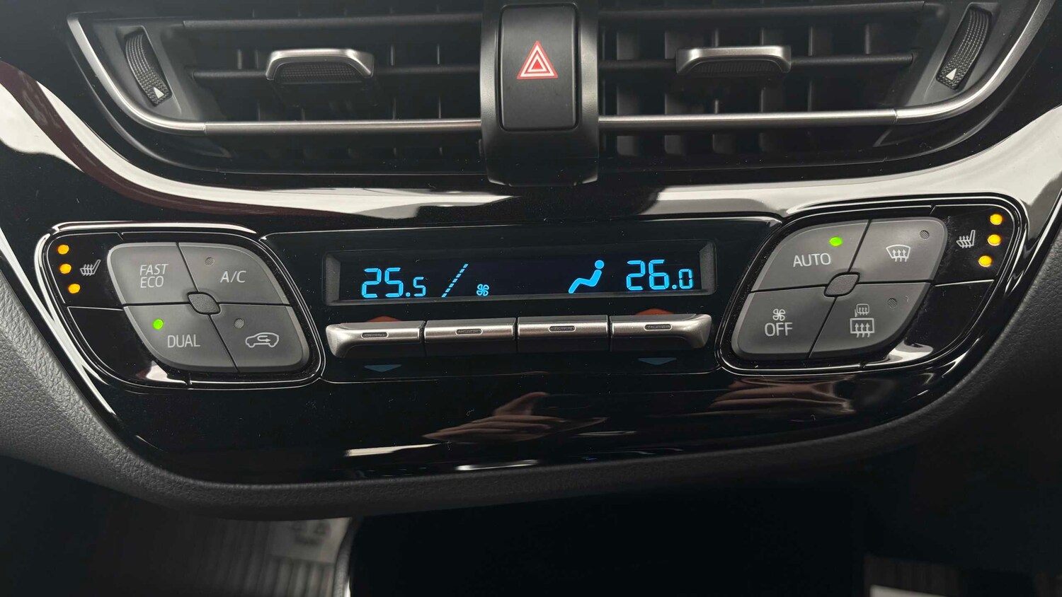 Used Toyota C-HR for sale - 77859025: Photo 21