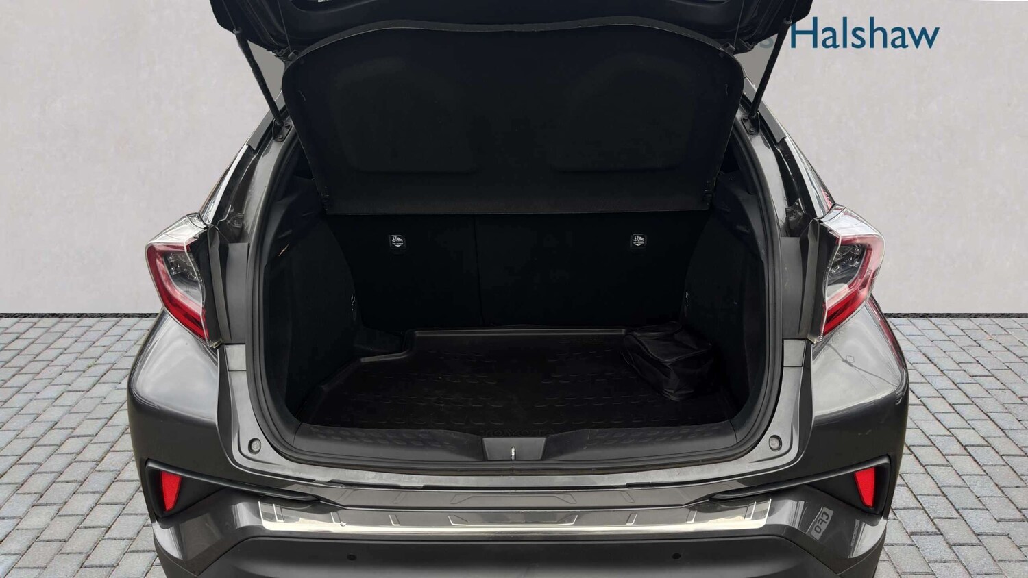 Used Toyota C-HR for sale - 77859025: Photo 8