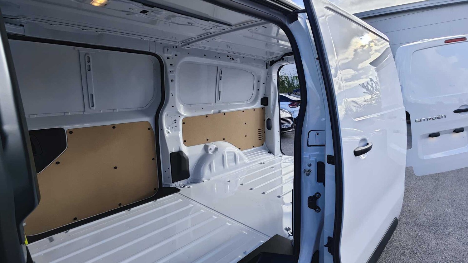 Used Citroen Dispatch for sale - 77861248: Photo 16