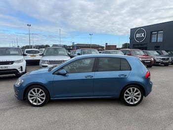 Used Volkswagen Golf 2015 for sale - 79843208: Photo