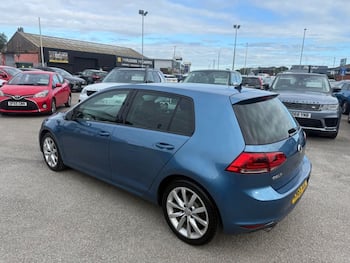 Used Volkswagen Golf 2015 for sale - 79843208: Photo