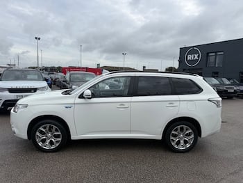 Used Mitsubishi Outlander 2015 for sale - 79735571: Photo
