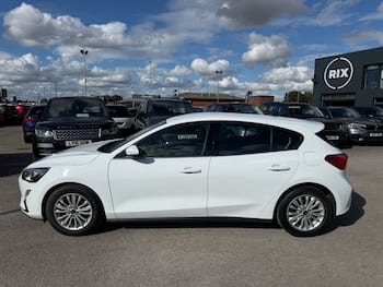 Used Ford Focus 2021 for sale - 79735461: Photo