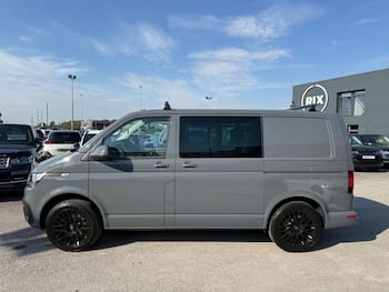 Used Volkswagen Transporter 2022 for sale - 79735558: Photo