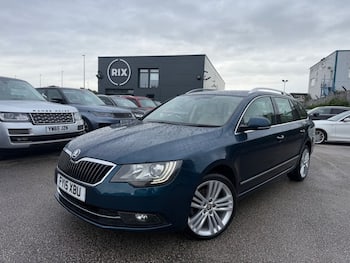 Used Skoda Superb 2015 for sale - 79804538: Photo