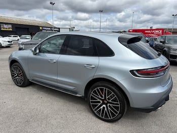 Used Porsche Macan 2022 for sale - 79735439: Photo