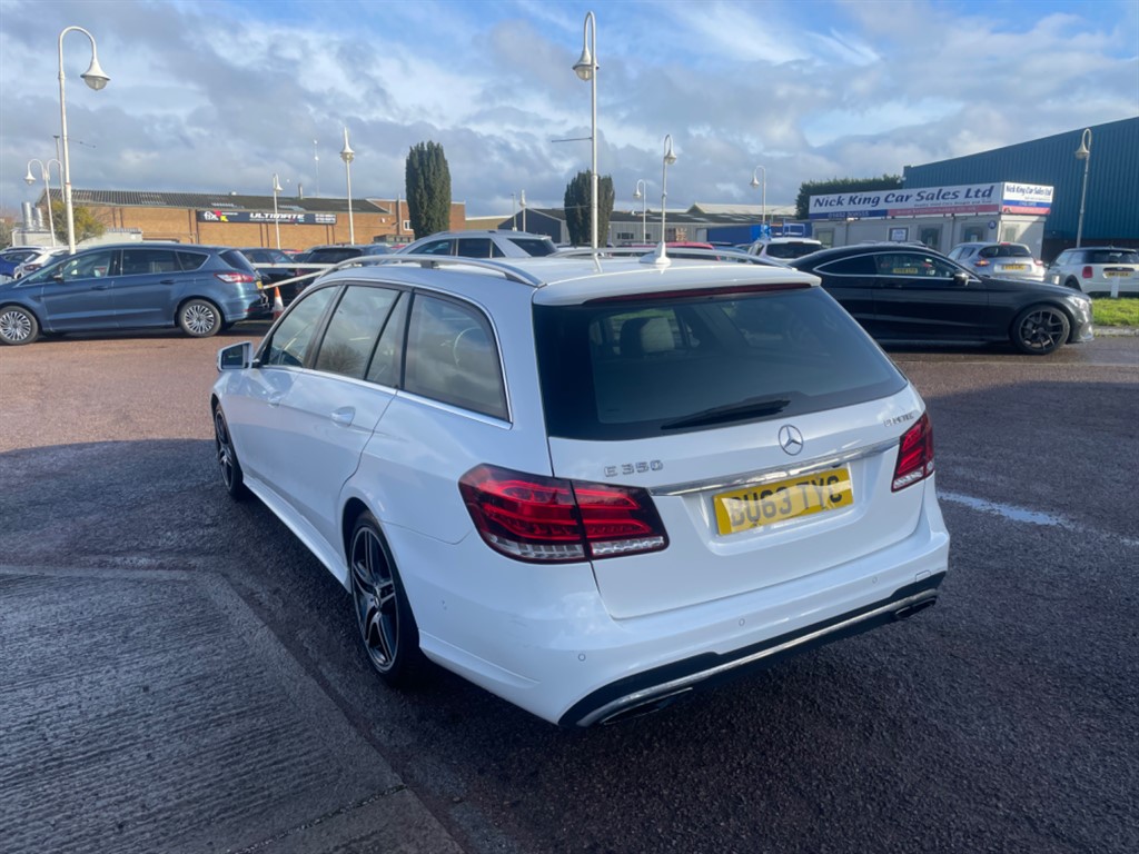 Used Mercedes-Benz E Class 2013 for sale - 77300743: Photo 3