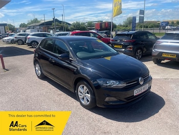 Used Volkswagen Polo 2019 for sale - 78953899: Photo