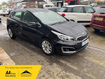 Used Kia Ceed 2015 for sale - 75570472: Photo
