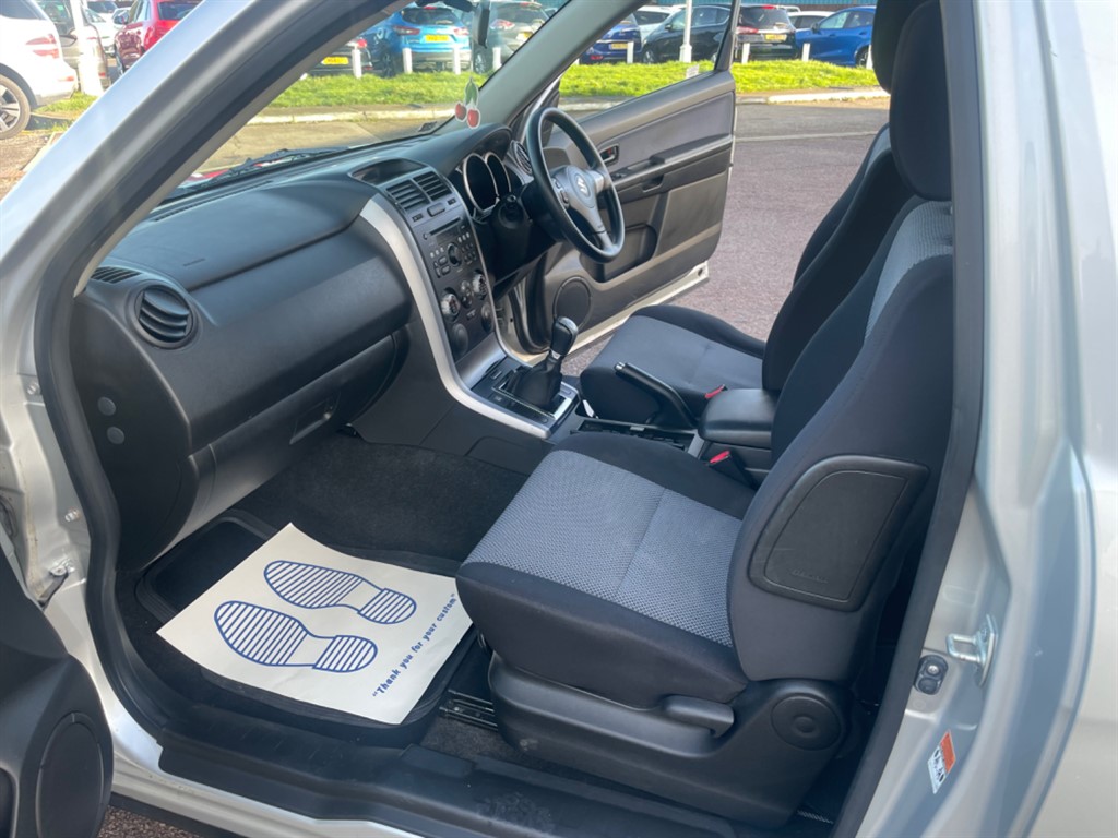 Used Suzuki Grand Vitara 2007 for sale - 76780508: Photo 9