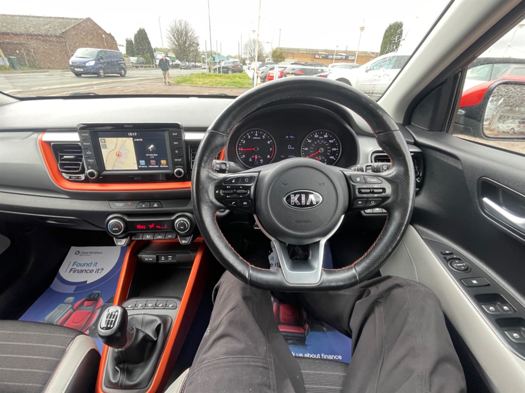 Used Kia Stonic 2018 for sale - 78042405: Photo 12