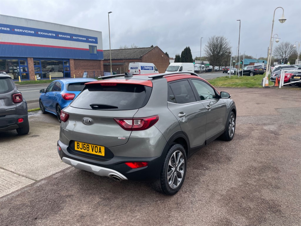 Used Kia Stonic 2018 for sale - 78042405: Photo 6