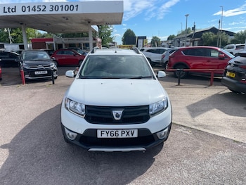 Used Dacia Sandero Stepway 2016 for sale - 79344236: Photo