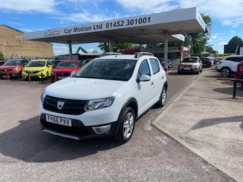 Used Dacia Sandero Stepway 2016 for sale - 79344236: Photo