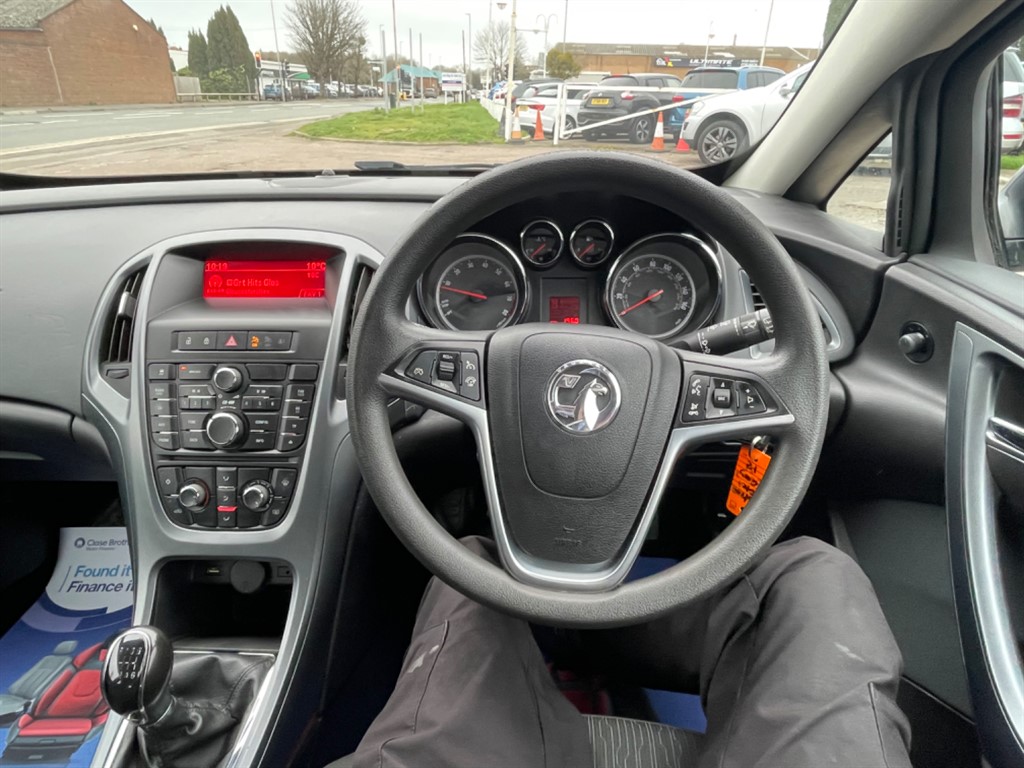 Used Vauxhall Astra GTC 2012 for sale - 77848391: Photo 12