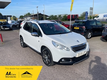 Used Peugeot 2008 2015 for sale - 79448459: Photo
