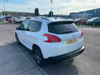 Used Peugeot 2008 2015 for sale - 79448459: Photo
