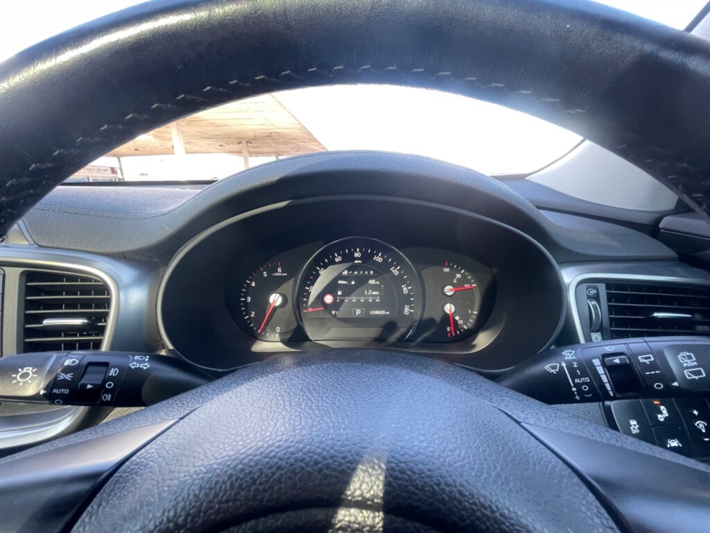 Used Kia Sorento 2015 for sale - 77950992: Photo 17