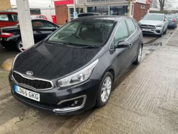 Used Kia Ceed 2015 for sale - 73747254: Photo