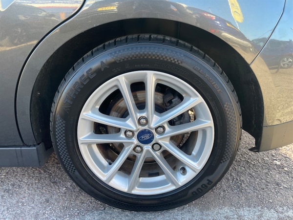 Used Ford C-Max 2017 for sale - 76067273: Photo 19