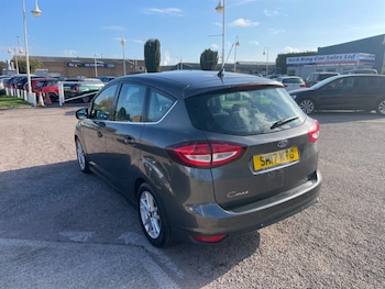 Used Ford C-Max 2017 for sale - 76067273: Photo 4