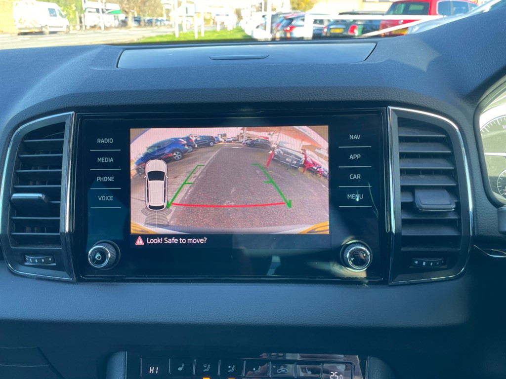 Used Skoda Karoq 2018 for sale - 76628497: Photo 17