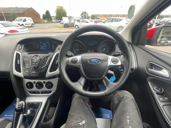 Used Ford Focus 2014 for sale - 75572462: Photo 13