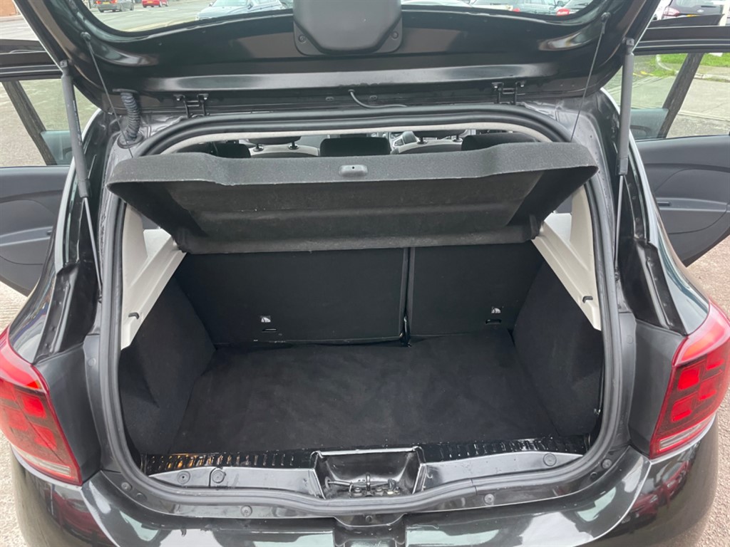 Used Dacia Sandero Stepway 2020 for sale - 77198537: Photo 11