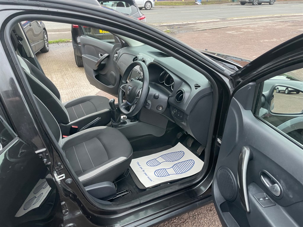 Used Dacia Sandero Stepway 2020 for sale - 77198537: Photo 7