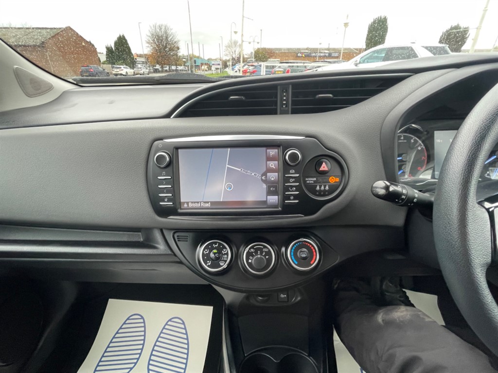 Used Toyota Yaris 2019 for sale - 76466619: Photo 15