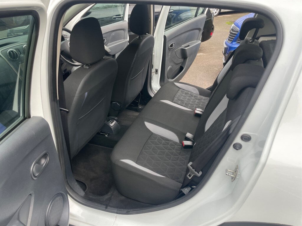 Used Dacia Sandero 2016 for sale - 76316948: Photo 10