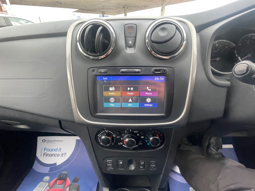 Used Dacia Sandero 2016 for sale - 76316948: Photo 14