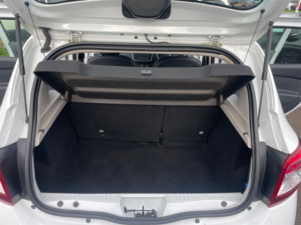 Used Dacia Sandero 2016 for sale - 76316948: Photo 15