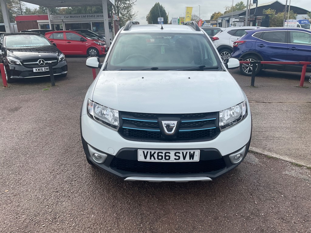 Used Dacia Sandero 2016 for sale - 76316948: Photo 2