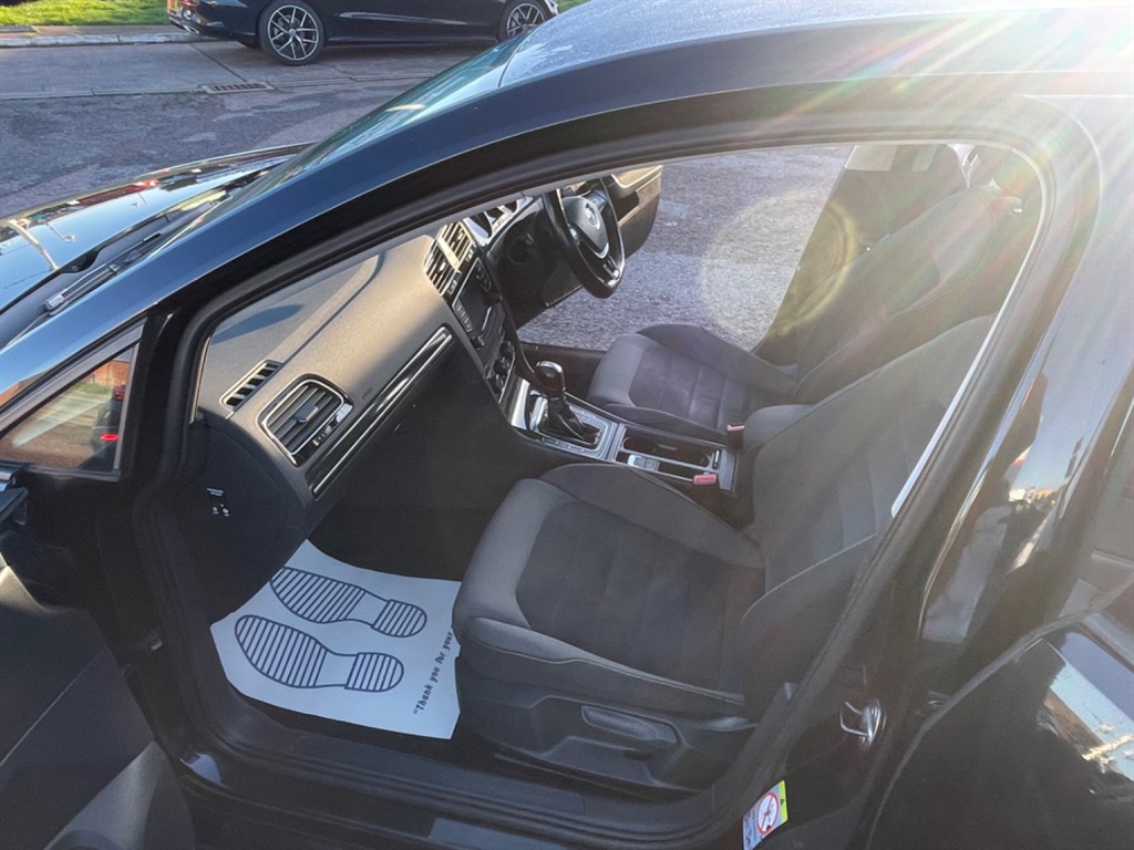 Used Volkswagen Golf 2013 for sale - 76696694: Photo 9