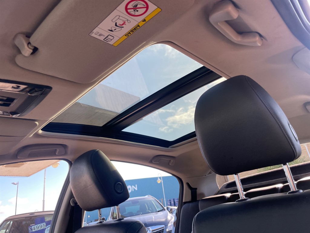 Used Honda HR-V 2016 for sale - 77300715: Photo 12