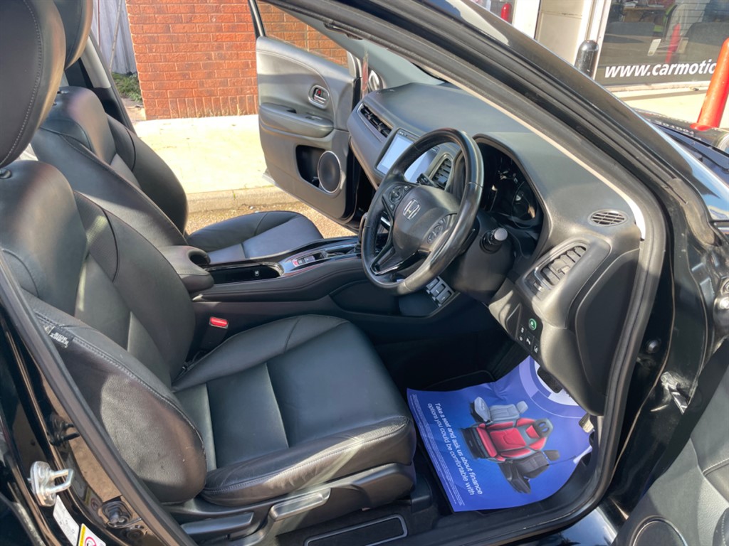 Used Honda HR-V 2016 for sale - 77300715: Photo 7