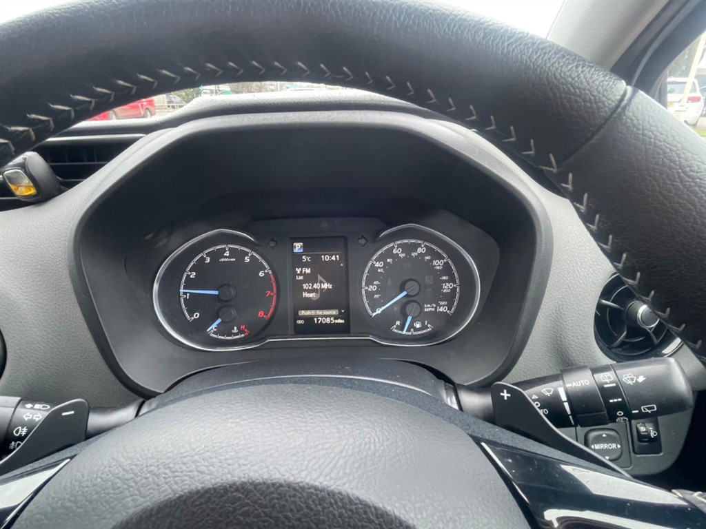 Used Toyota Yaris 2017 for sale - 77326574: Photo 14