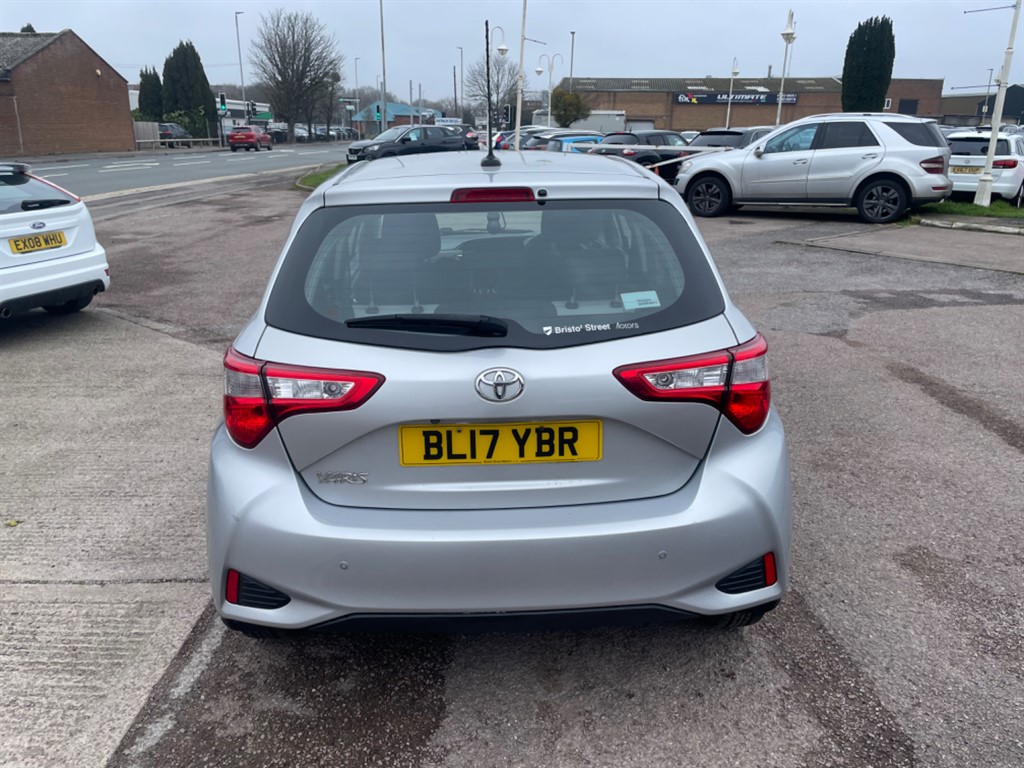 Used Toyota Yaris 2017 for sale - 77326574: Photo 5