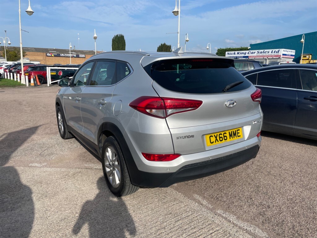 Used Hyundai TUCSON 2016 for sale - 76008441: Photo 3