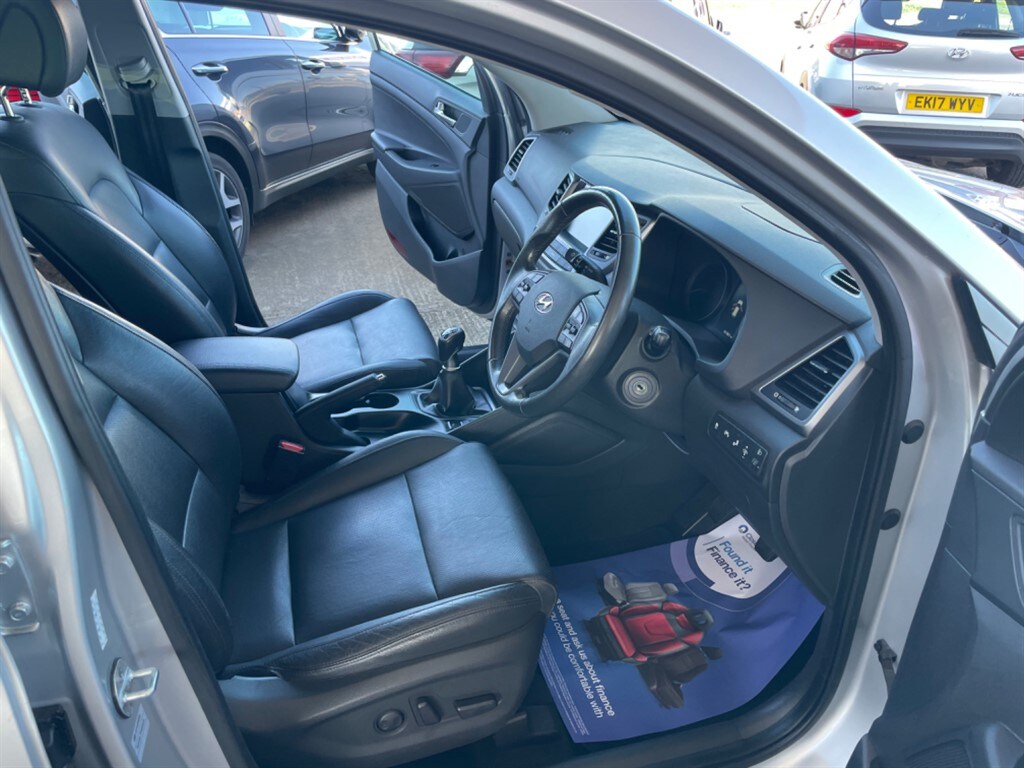 Used Hyundai TUCSON 2016 for sale - 76008441: Photo 7