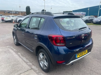 Used Dacia Sandero Stepway 2019 for sale - 78509348: Photo