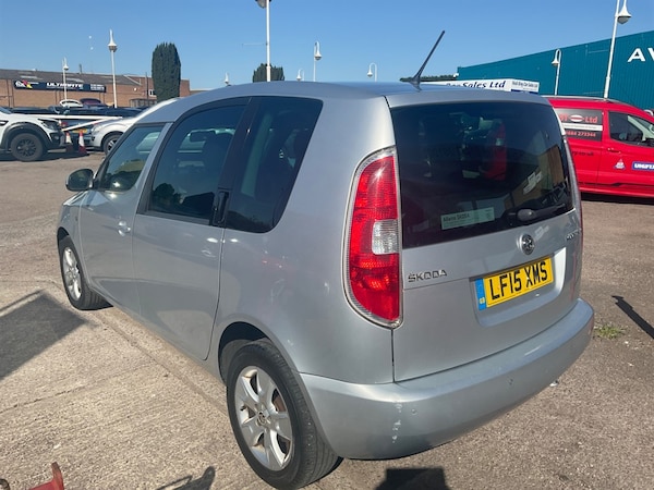 Used Skoda Roomster 2015 for sale - 75572225: Photo 4